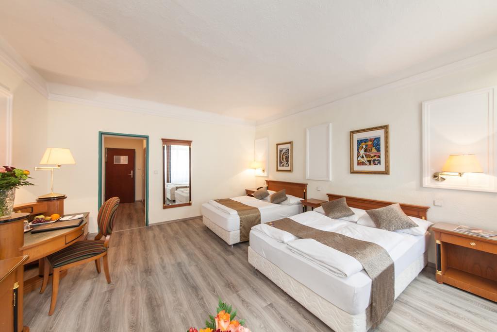 Hotel Novum Cristall Messe